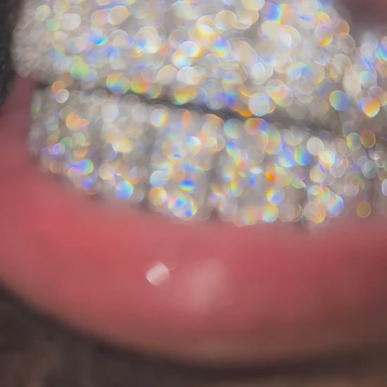 Video of customer showcasing and wearing JJ’s Grillz showing it’s high quality fit, style & shine